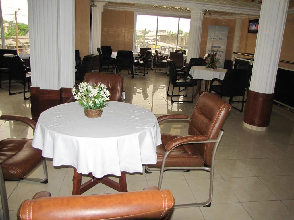 Afrique Hotel Douala Airport المظهر الخارجي الصورة